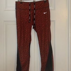 Nike Dri-Fit 3/4 length pants